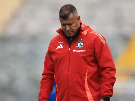 Representante de Almirón está en el camarín para ver salida de Colo Colo