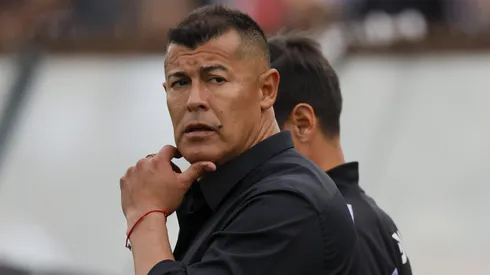 Con sentido mensaje: Jorge Almirón se abre a salir de Colo Colo.