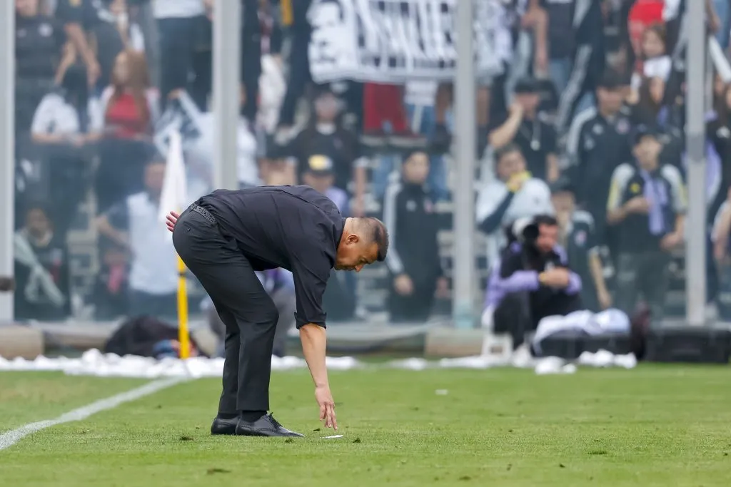 Almirón en su último partido en el Monumental. (Foto: Photosport)