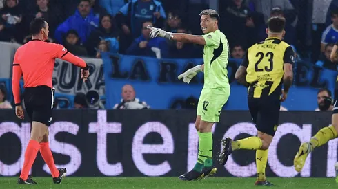 Brayan Cortés no tuvo una noche fácil en Buenos Aires.