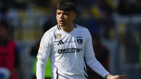 Claudio Aquino solo jugó el primer tiempo ante Palestino.