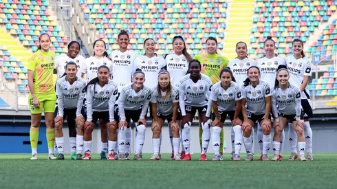 Colo Colo Femenino visita a la UC en el Claro Arena.