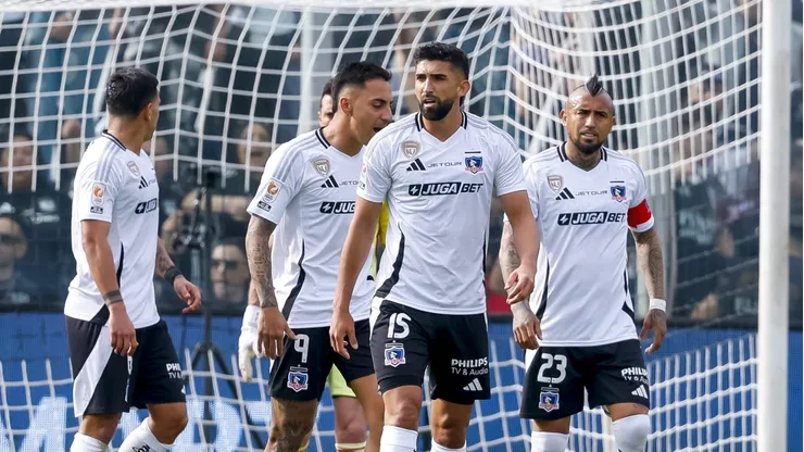 Colo Colo mira atento a un nuevo DT disponible.
