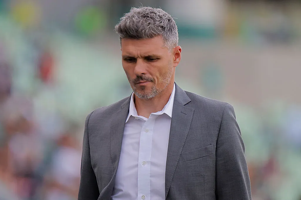 Fernando Ortíz asoma como alternativa pata tomar a Colo Colo. Imagen: Manuel Guadarrama/Getty Images