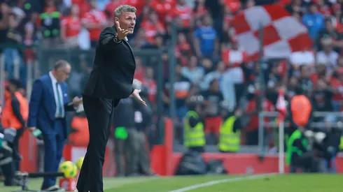 Nuevo candidato para DT: El nombre que manejan en Colo Colo si Quinteros no es elegido.