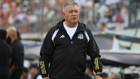 Claudio Borghi respaldó a criticado jugador de Colo Colo