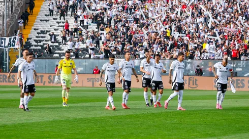 En Colo Colo le empiezan a entregar consejos al futuro DT en la previa del Superclásico.