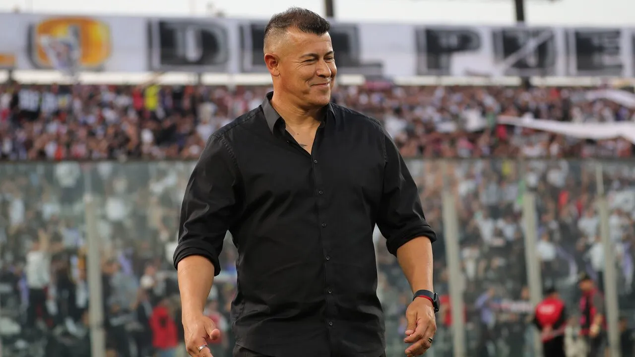 Jorge Almirón se despidió de Colo Colo con emotivo video. Instagram: Felipe Zanca/Photosport