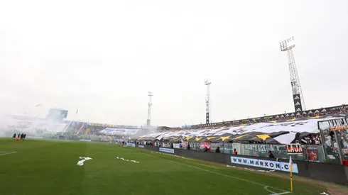 Lamentable: hincha de Colo Colo pierde la vida tras caer del techo del Estadio Monumental
