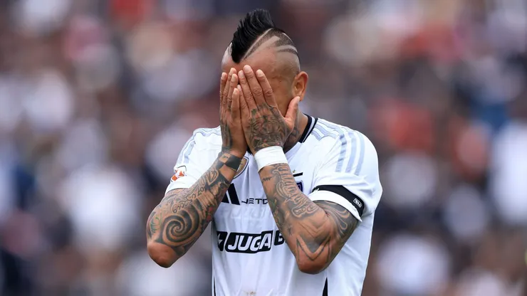 El sentido mensaje de Arturo Vidal por la muerte de un hincha de Colo Colo en el Superclásico.