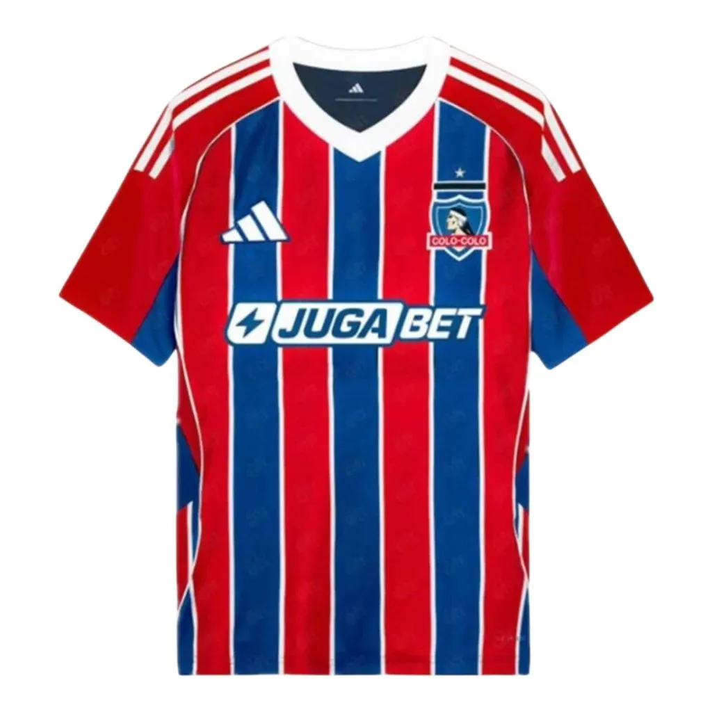 Si bien no ha sido anunciada oficialmente, esta sería la tercera camiseta de Colo Colo