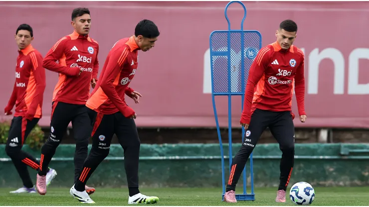 Con un problema de último minuto: formaciones que trabajan en la Roja.