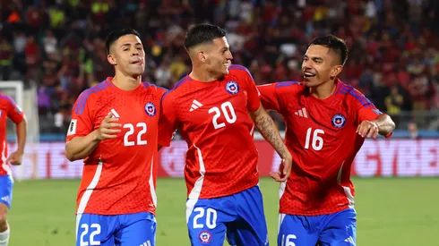 Los colocolinos Lucas Cepeda y Vicente Pizarro, dos de las caras de la renovación generacional de La Roja.