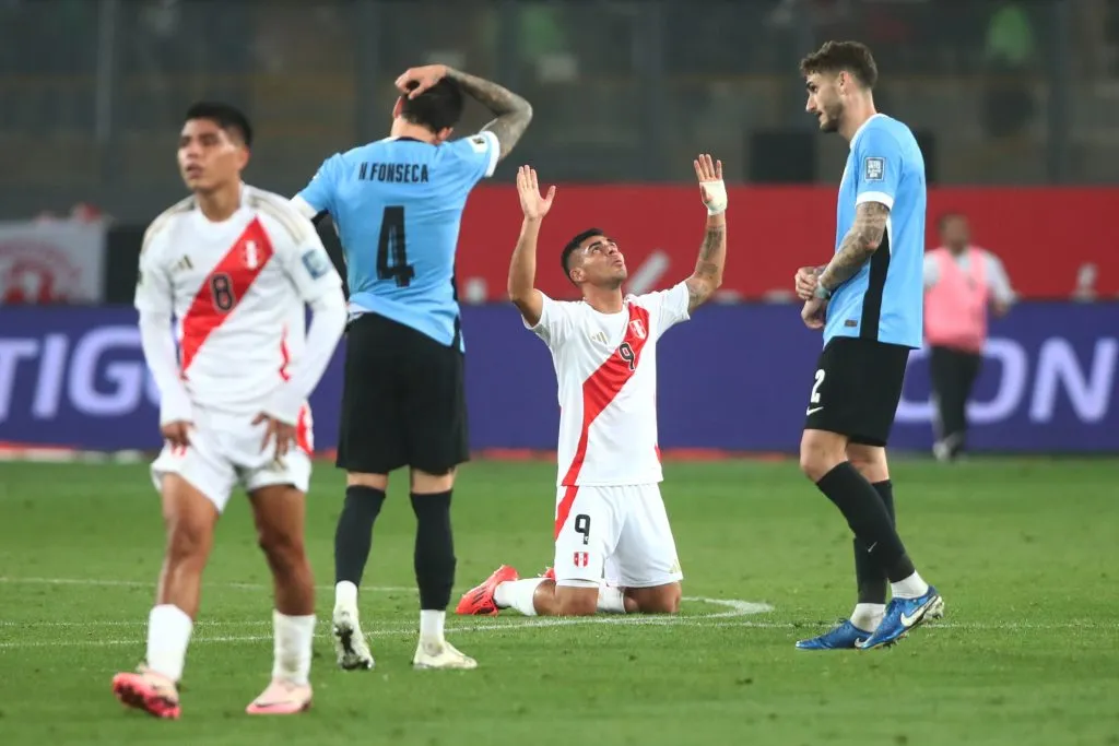 Uruguay vs Perú en Lima. (Foto: Getty Images)