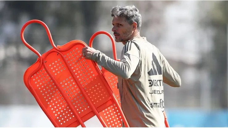 Fernando Ortiz impone su estilo en Colo Colo.