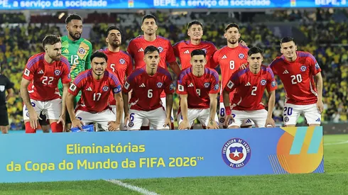 Formación confirmada de Chile ante Uruguay.