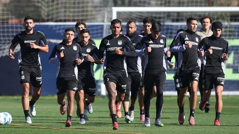 Los juveniles que se sumaron al entrenamiento de Fernando Ortiz en Colo Colo.