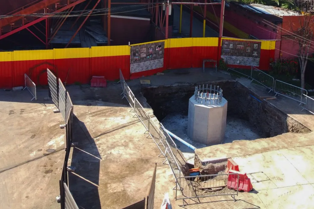 Los trabajos que se realizan en el Estadio Santa Laura. (Foto: Photosport)