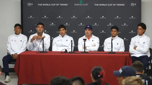 Chile enfrenta a Luxemburgo por la Copa Davis.