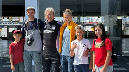 Desde Suiza al Estadio Monumental como hinchas de Colo Colo.