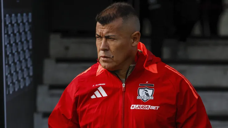 Ayudante de Jorge Almirón en Colo Colo cuenta la verdad sobre el quiebre en el camarín.