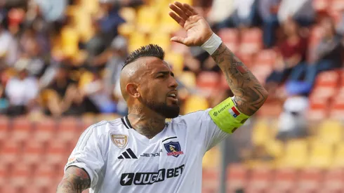 Pollo Véliz vuelve a reventar sin piedad a Arturo Vidal.