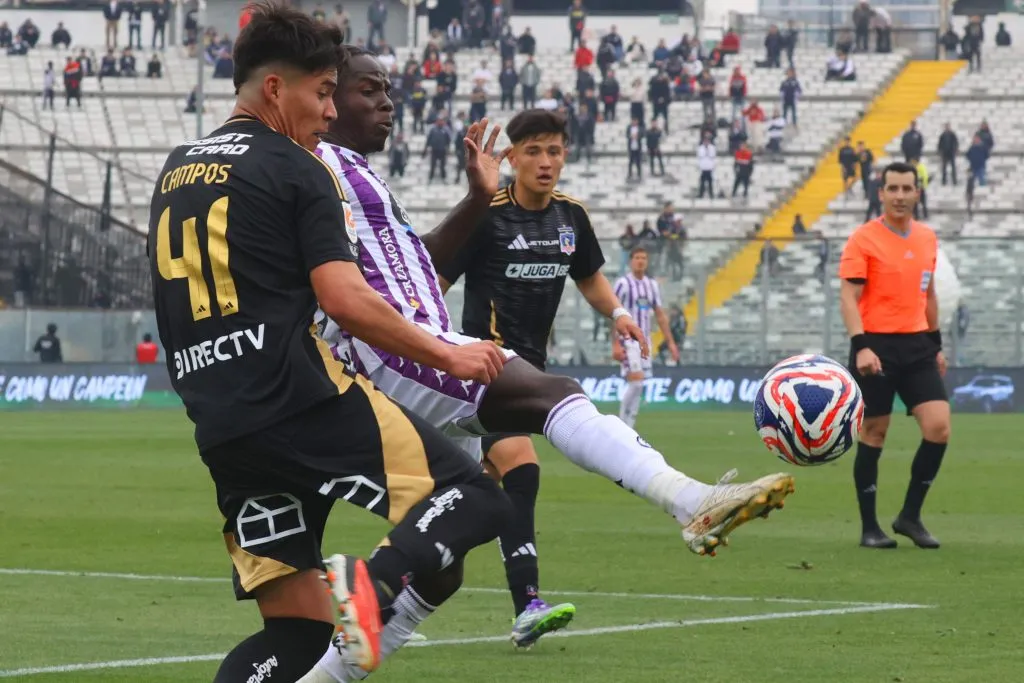 Víctor Campos comienza a llamar la atención en Colo Colo.