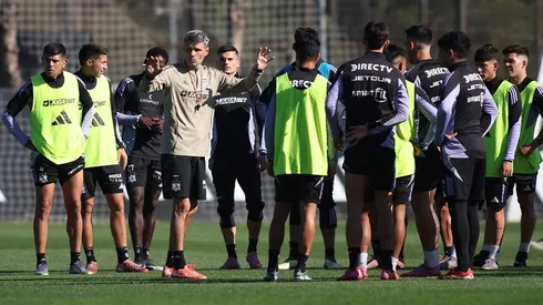 El curioso cambio de Colo Colo antes de enfrentar a Deportes Iquique.