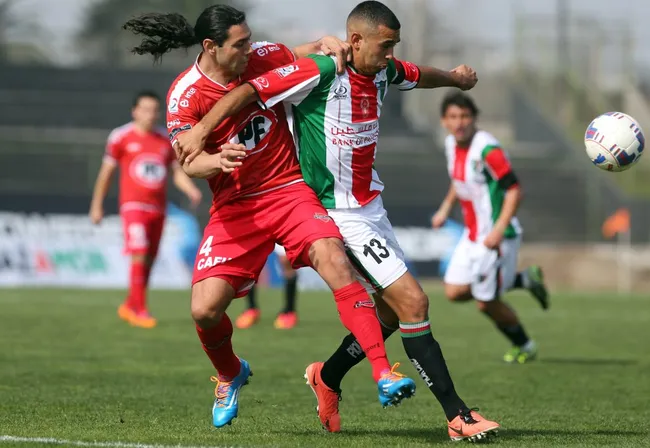 Sebastián Montesinos tuvo su mejor momento en Ñublense. Nunca debutó en Colo Colo.