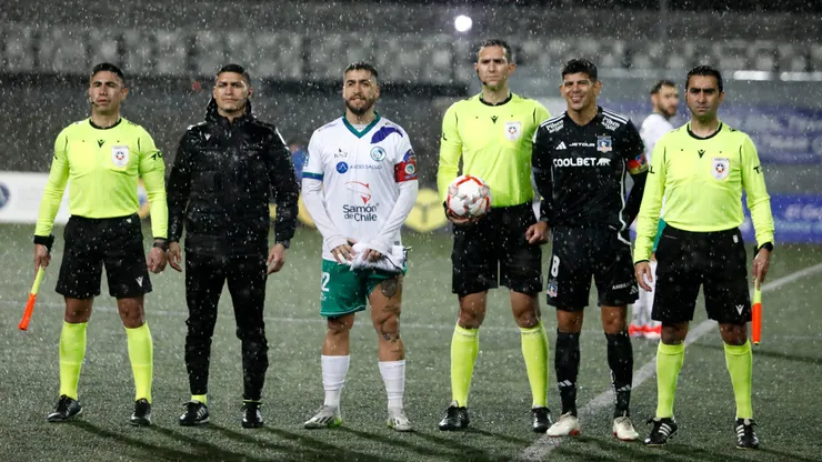 La primera vez que Colo Colo jugó en Puerto Montt y revolucionó a toda la ciudad