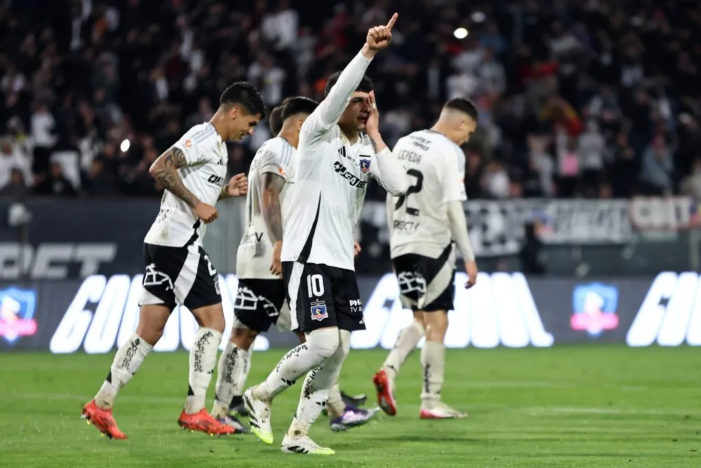 Colo Colo se trasladará el mismo miércoles a Puerto Montt. Imagen: Javier Torres/Photosport