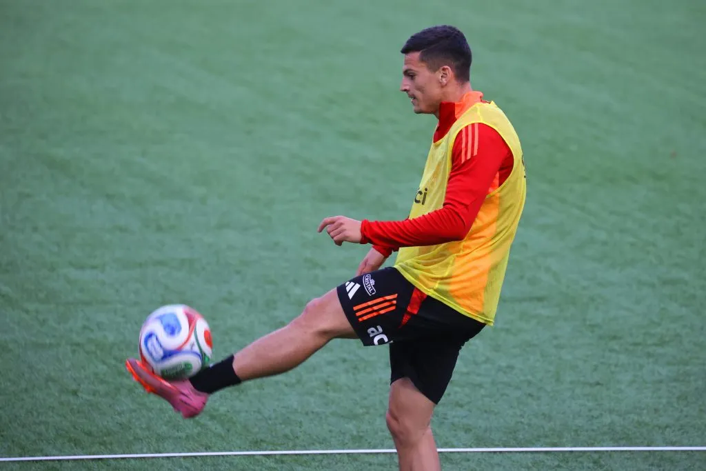 Lucas Cepeda será titular esta noche ante Perú. magen: Dragomir Yankovic/Photosport