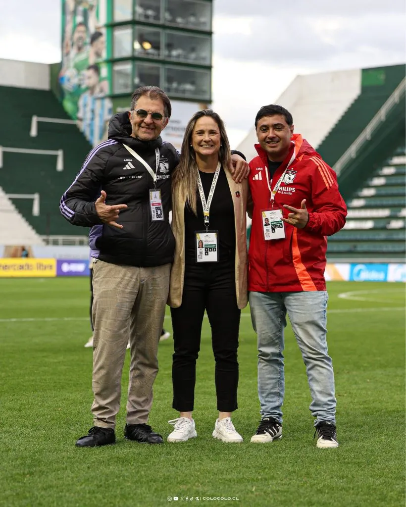 Enzo Piero Caszely (a la derecha) es el actual subgerente deportivo del fútbol femenino del Cacique. Foto: Colo Colo Femenino.