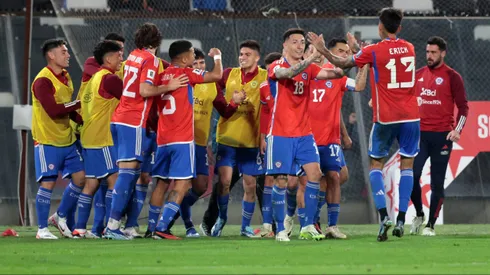 ADN y el nombre en carpeta de Colo Colo como posible refuerzo.