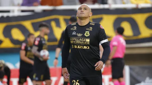 Suazo le pone fecha a su retiro del fútbol profesional: “Mi idea es…”.