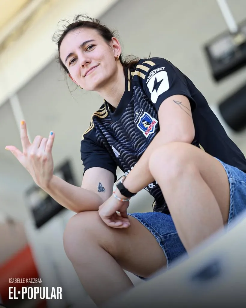 Isabelle Kadzban llegó este año a Colo Colo desde Estados Unidos. Foto: Colo Colo Femenino.