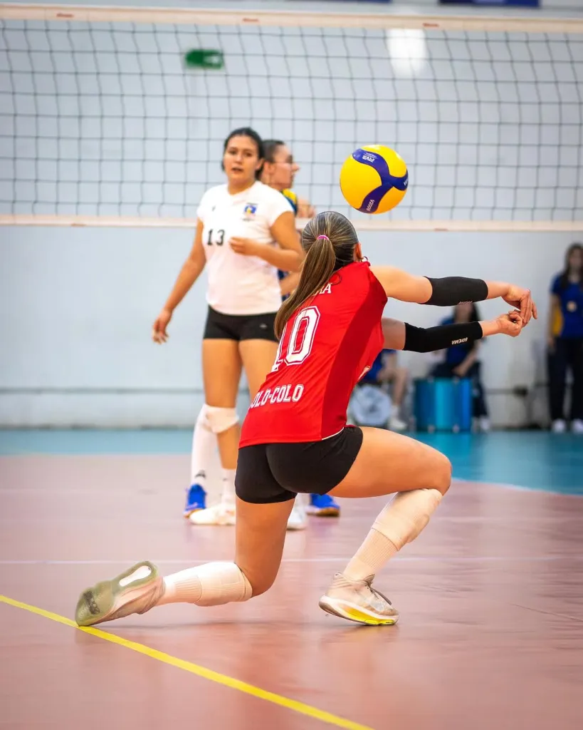Daniela Maureira es la líbero de Colo Colo Vóley.