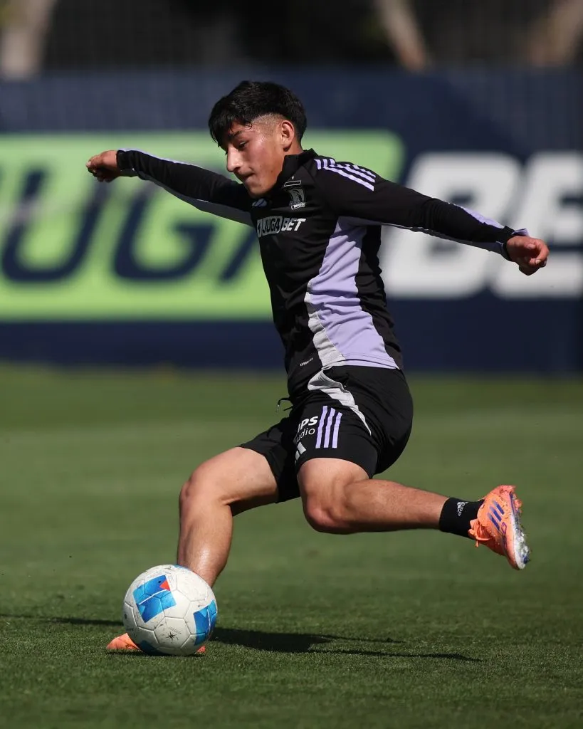Francisco Marchant en el entrenamiento del Cacique. (Foto: Colo Colo)