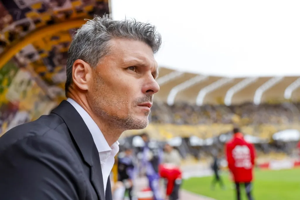 Fernando Ortiz, entrenador colocolino. (Foto: Photosport)