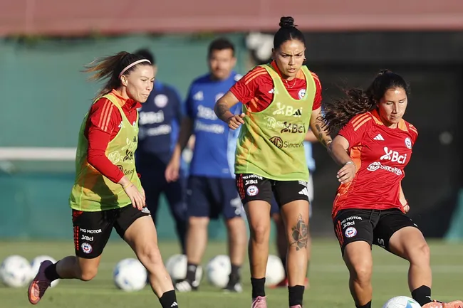 11 jugadoras de Colo Colo fueron convocadas para la Selección Chilena Femenina en la inédita Liga de Naciones. Foto: Carlos Parra – Comunicaciones FFCH.