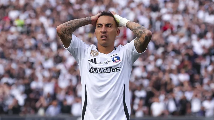 Javier Correa sufre con las lesiones en Colo Colo.