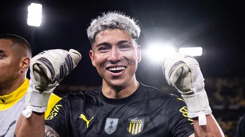 La noticia de Peñarol que podría complicar el regreso de Cortés a Colo Colo.