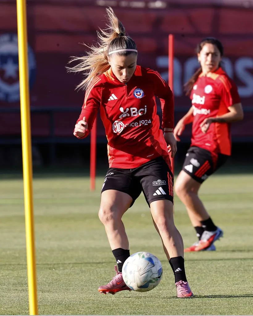 Yanara Aedo lidera la ilusión de la selección chilena femenina tras la Copa Libertadores con Colo Colo. Foto: Carlos Parra – Comunicaciones FFCH.