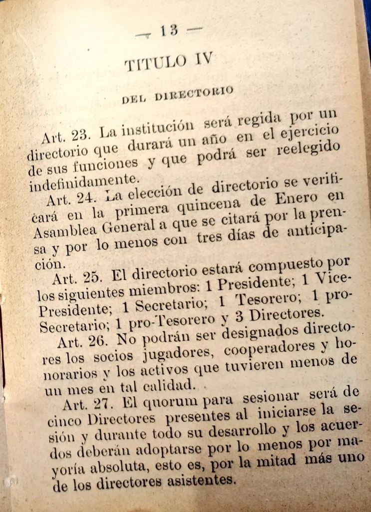 Los estatutos de los Albos.