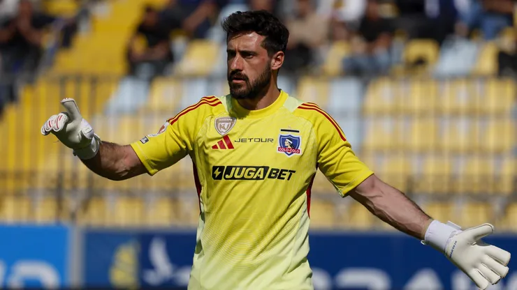 ¿Colo Colo irá por otro arquero?