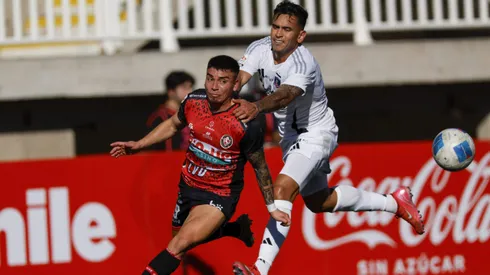 Daniel Castro envía advertencia a Colo Colo.