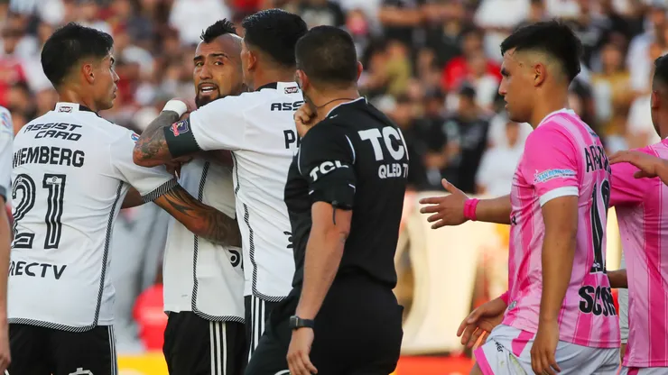 Los árbitros para el partido entre Colo Colo vs Deportes Limache por la Liga de Primera.