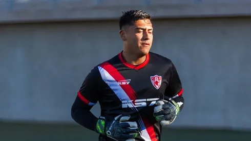 DT de Copiapó envía mensaje por futuro de Fierro y posibilidad de volver a Colo Colo.