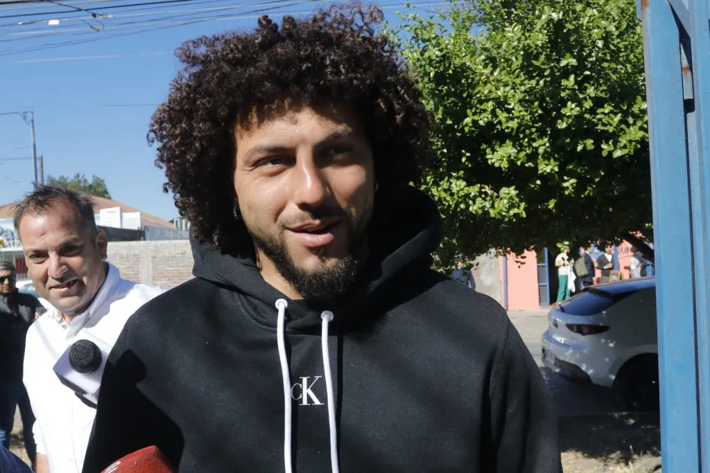 Agente de Falcón descarta un pronto regreso a Colo Colo | Foto: Photosport