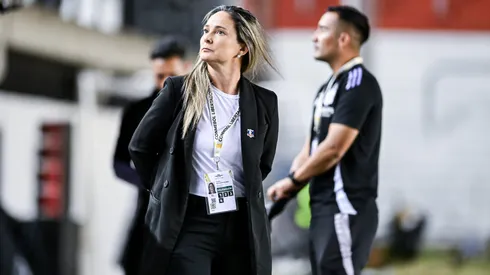 En Colo Colo se refieren a una posible Libertadores Femenina en Chile.